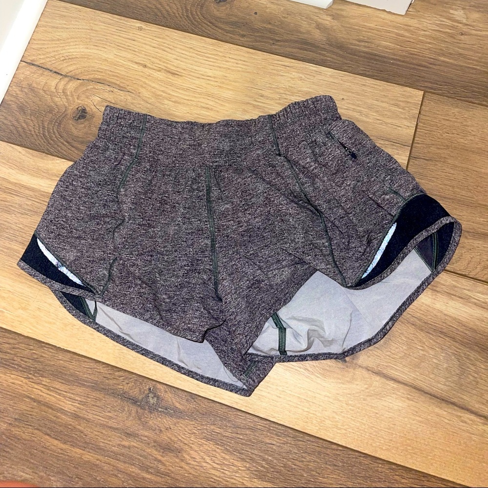 2.5 hotty hot lululemon